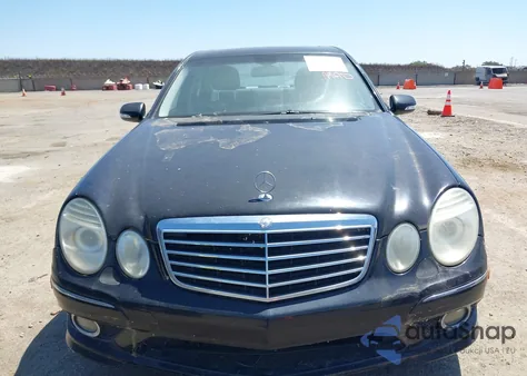 2009 Mercedes-Benz E 350 z USA, uszkodzony, nr VIN WDBUF56XX9B362869